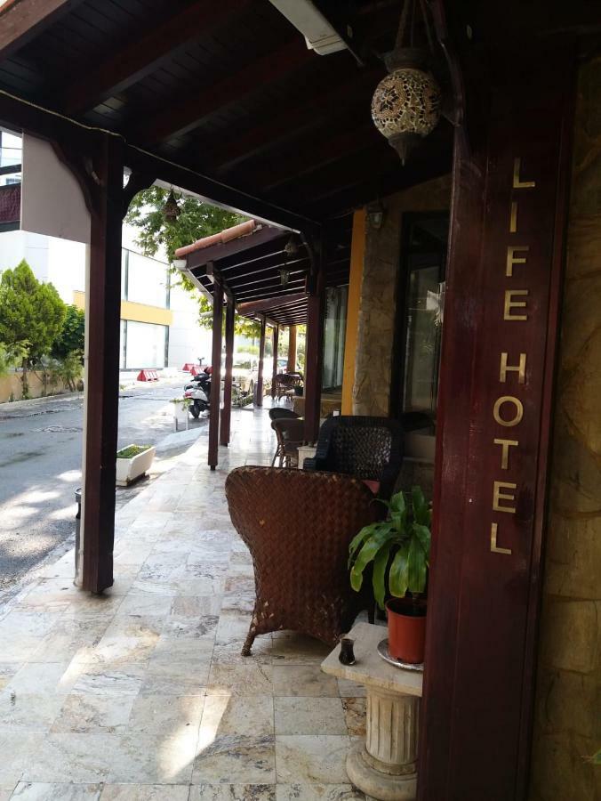 Lıfe Hotel Kyrenia  Exterior foto