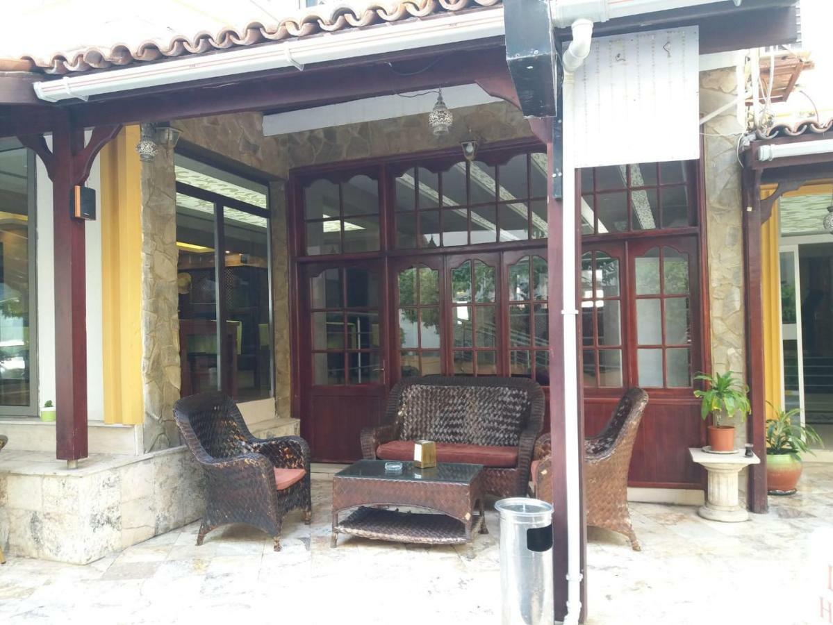 Lıfe Hotel Kyrenia  Exterior foto